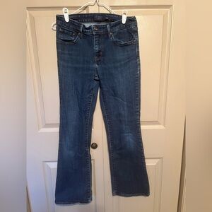 Levi's Women's Boot Cut Jeans in Classic Blue